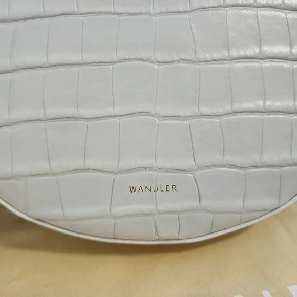 Crocodile embossed Hortensia handbag in optic white(excellent condition) - Picture 12 of 16